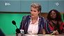 Kijk terug: Margriet van der Linden verrast de eindexamenklas van 2020